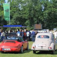 Oldtimertreffen in Zülpich-Merzenich - auf der Anzeigetafel wurde noch der Name Oldtimerclub Erftstadt verwendet