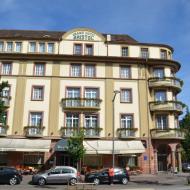 der Startpunkt der Touren war das Grand-Hotel Bristol in Colmar - Bild 3 - OCRE Elsass-Rundfahrt - Juni 2017