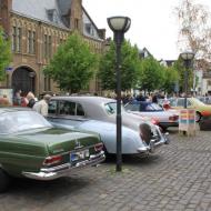 es gab nicht nur Luxusmarken wie Mercedes, BMW und Rolls Royce zu sehen  - Oldtimertreffen in Erftstadt Lechenich 2015