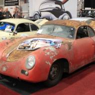 Oldtimermesse Maastricht 2016 - auch Restaurationsprojekte wurden angeboten - hier ein Porsche vor-A 356 Baujahr 1954