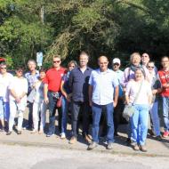 OCRE Herbstausfahrt 2016 : Gruppenfoto beim Archäologischen Landschaftspark Nettersheim - einige Teilnehmer kamen erst später zur Besichtigung 